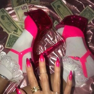 Meet your Posher, Kendra